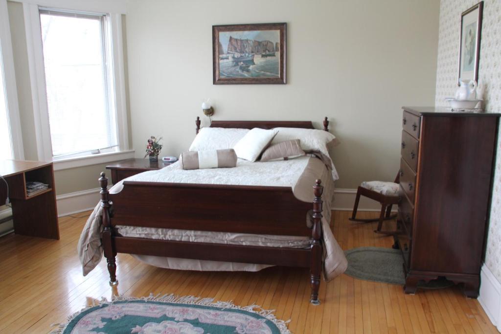 Downtown Bed & Breakfast Moncton Quarto foto