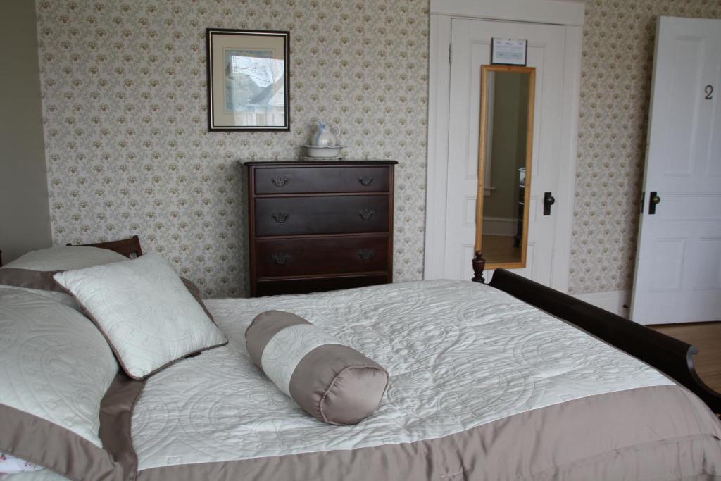 Downtown Bed & Breakfast Moncton Quarto foto