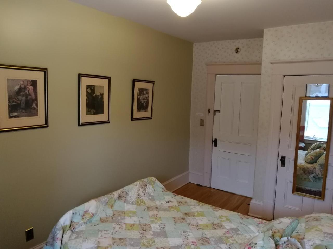 Downtown Bed & Breakfast Moncton Exterior foto