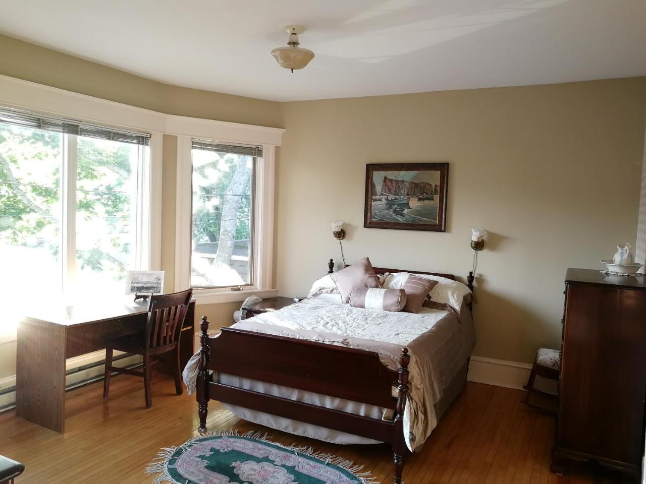 Downtown Bed & Breakfast Moncton Exterior foto